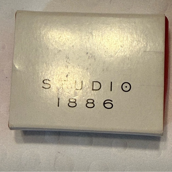 Avon Studio 1886 Waterfall Chandelier Earrings New In Original Box - Picture 3 of 6